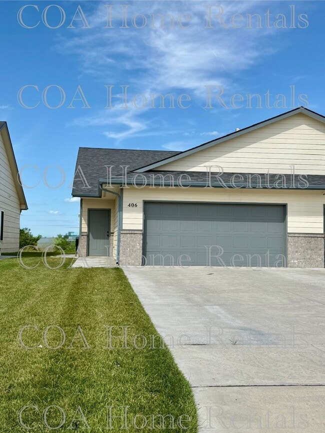 Maize Duplex - Maize Duplex Townhome