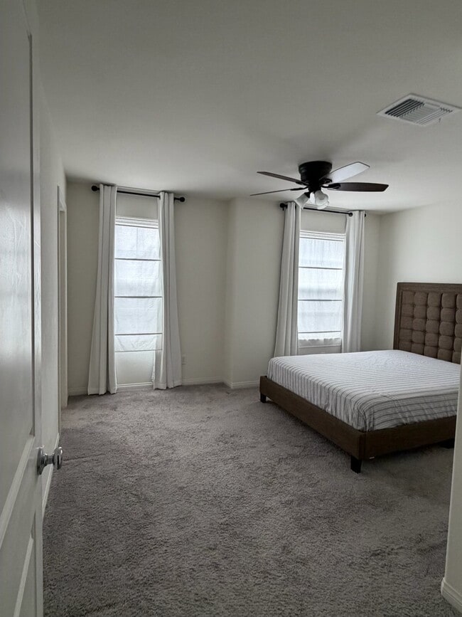 Photo - 9652 Preston Hl St