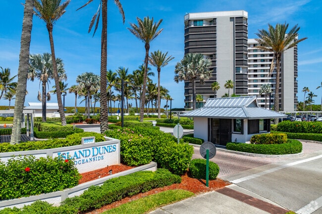 8800-8880 S Ocean Dr, Jensen Beach, FL 34957 - Island Dunes Oceanside II