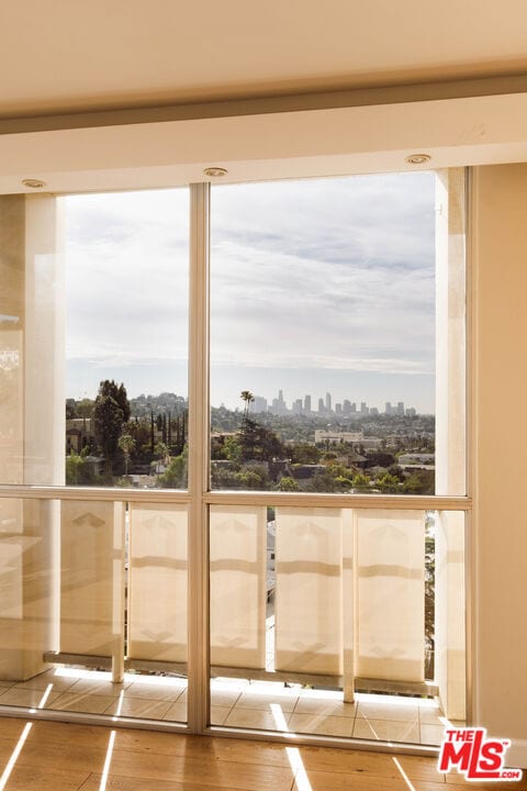 Photo - 4411 Los Feliz Blvd Unit 907