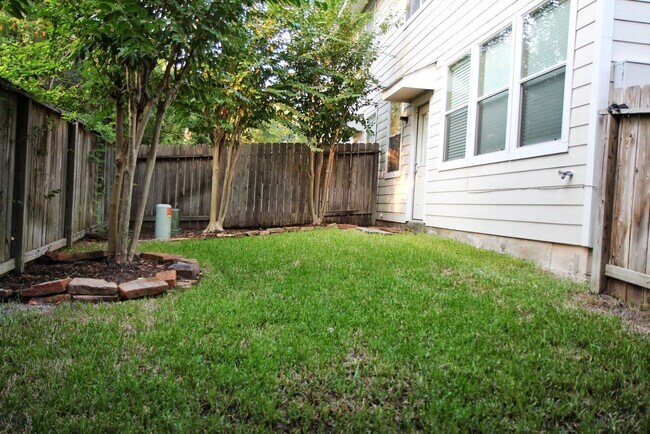 Photo - 142 N Camellia Grove Cir
