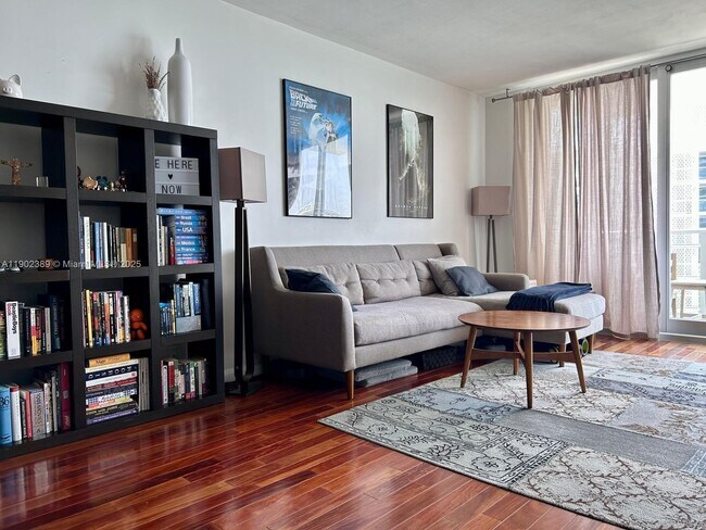 Photo - 1000 West Ave Unidad 1126