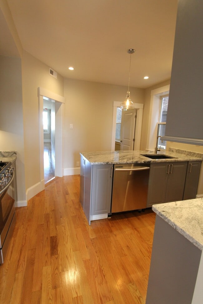 Photo - 38 Frankfort St Unit 3