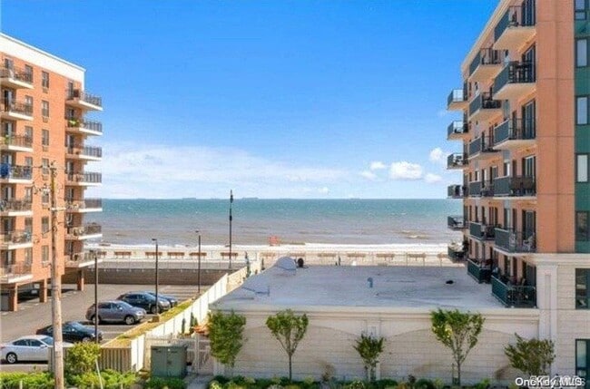 Photo - 251 W Broadway Unidad 101