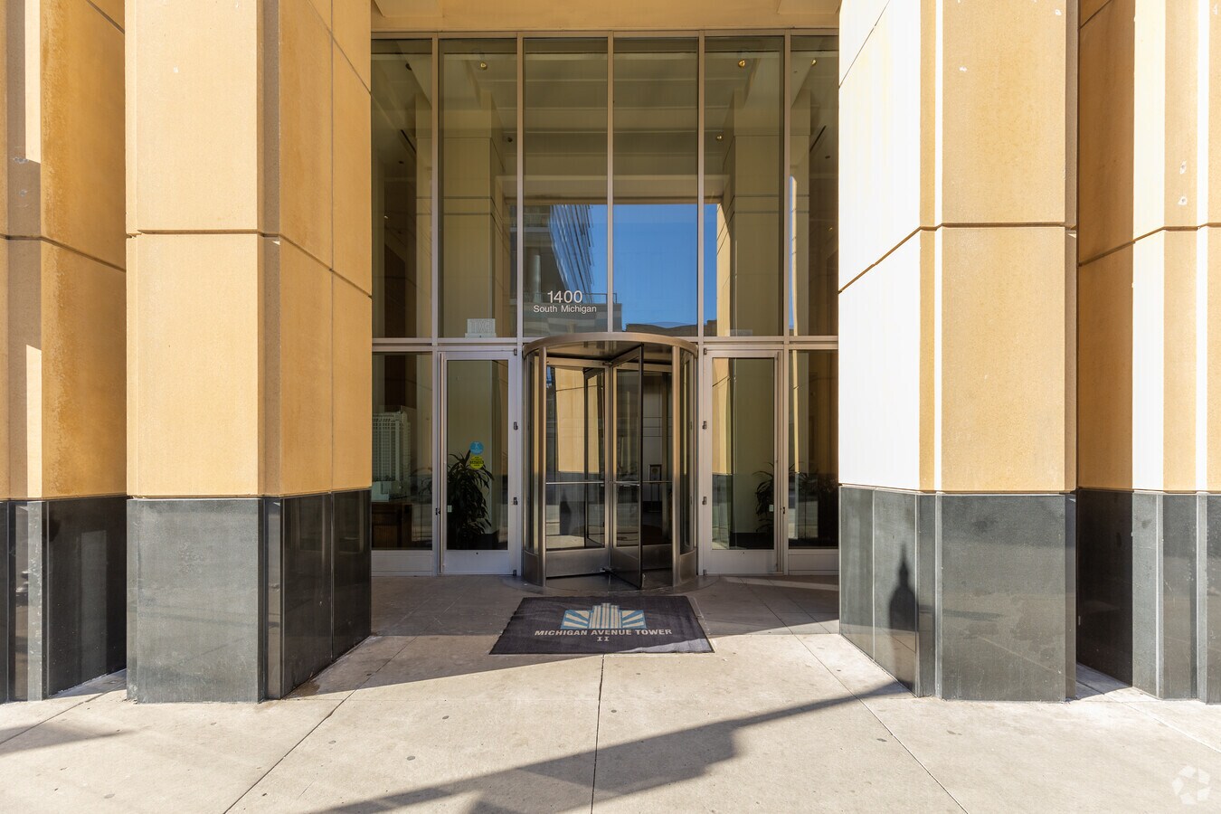 Entrance - Michigan 1400