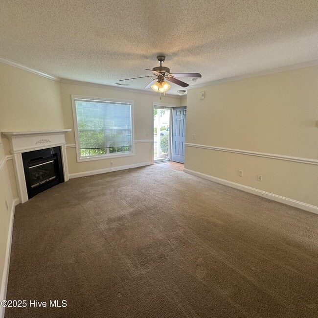 Photo - 4230 Dudleys Grant Dr