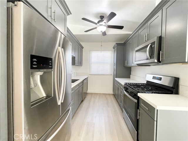 Building Photo - 1804 E Holly Oak Dr