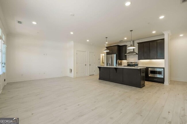 Photo - 514 Alice Wy