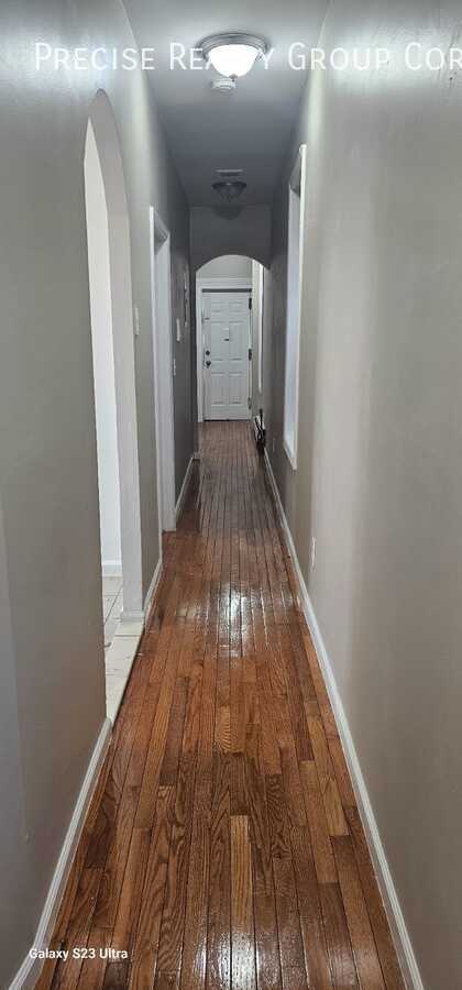 Building Photo - 248 S Broadway Unit 4A Rental