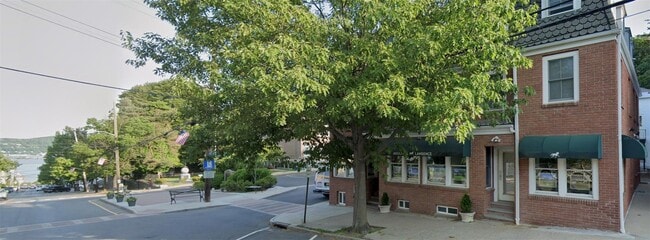Photo - 113 Main St Apartment Unit 3N