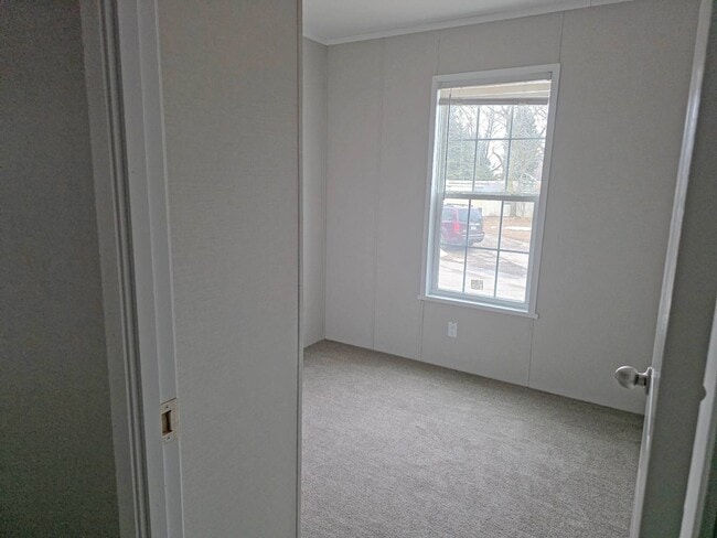 Photo - 705 W 8th St