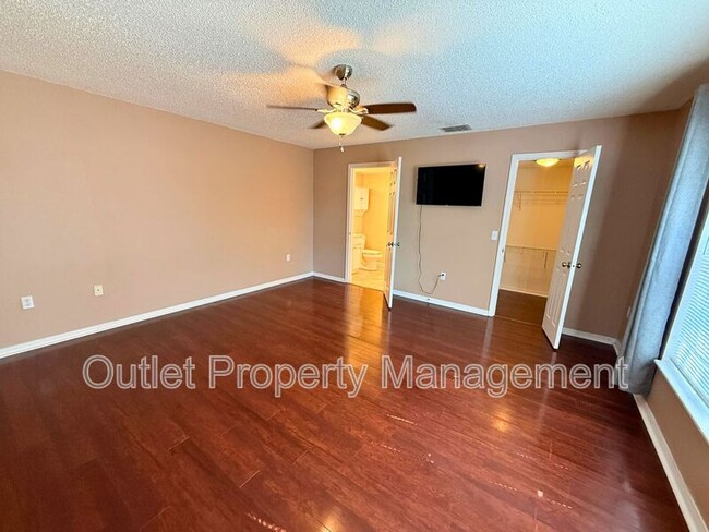 Photo - 1437 Dandelion Dr