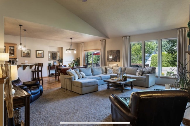 Photo - $4,500 - 4 Bed / 3 Bath Stunning Single Family Home in South Hill