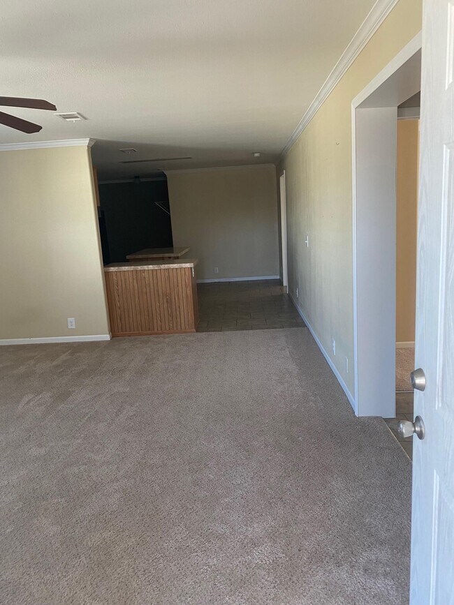 81 Crest Oak Dr Rental House Rental in Starkville, MS