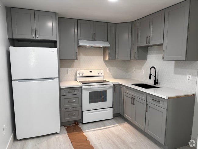 Building Photo - 3033 Northrop Ave Rental