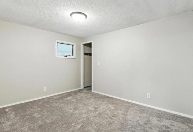 Photo - 453 N 10th St
