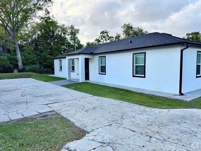 Building Photo - 9864 4th Ave Rental