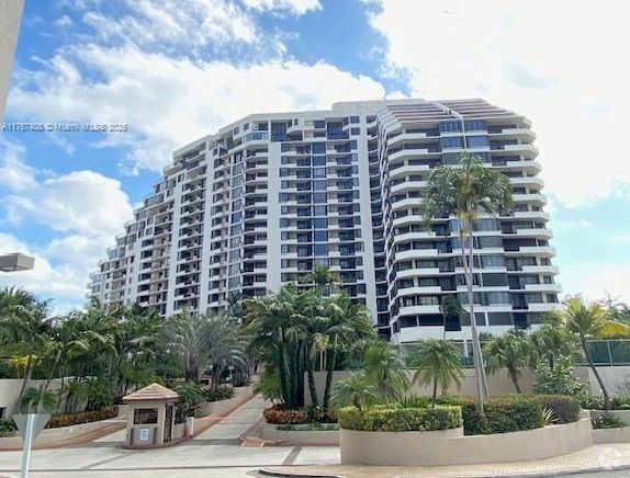 Building Photo - 520 Brickell Key Dr Unit A817 Rental