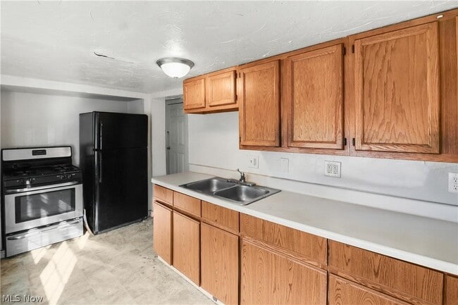 Photo - 511 Brown St