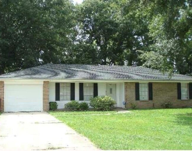Photo - 208 Maryland Dr