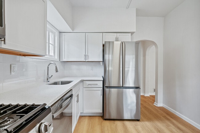 Photo - 306 Marie Ave