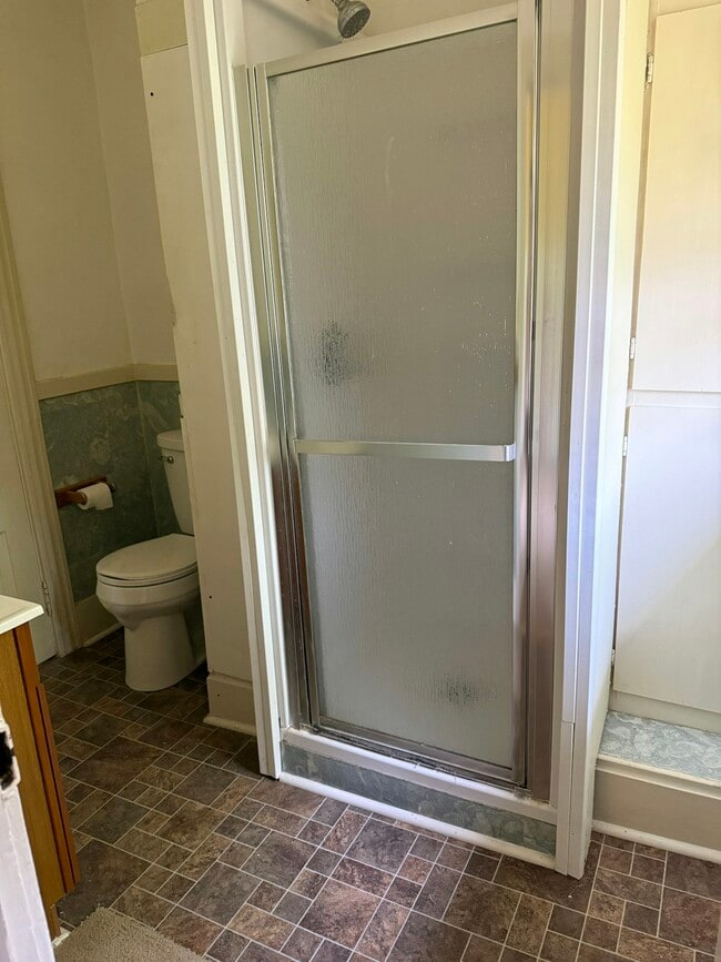 Photo - 218 E Erie St Unit 4