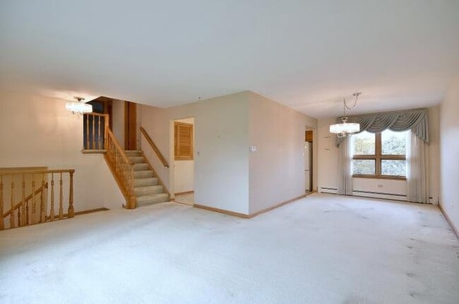 Photo - 5528 W 103rd St