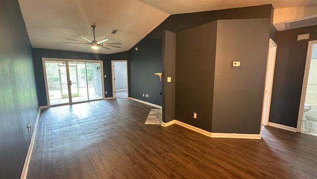 Photo - 4085 Remer Ct