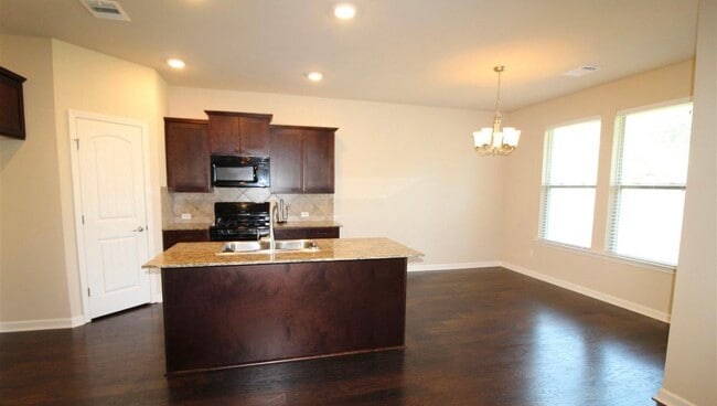 Photo - 6448 Oaks Edge Dr