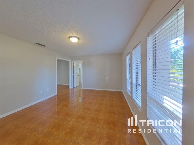 Photo - 5163 Tallow Wood Ct