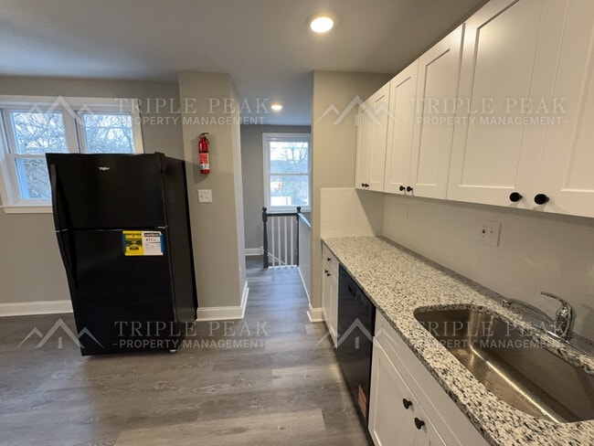 Photo - 6995 Guilford Rd