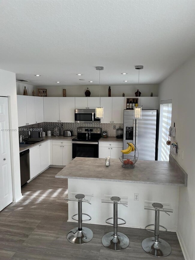 Photo - 5932 SW 162nd Ct