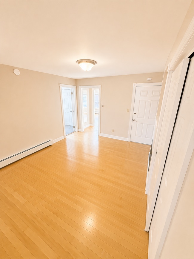 Photo - 139 Jefferson St Unidad 2nd Floor
