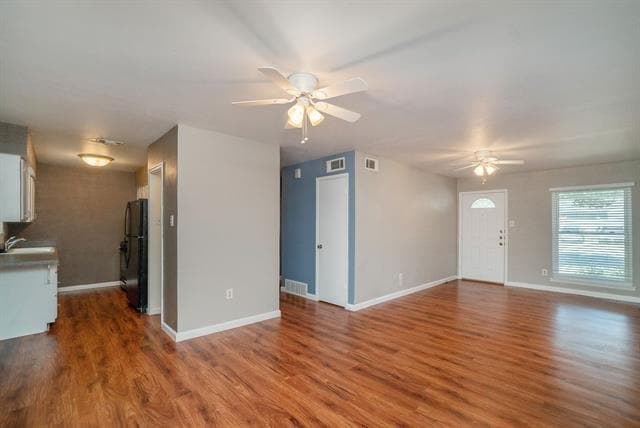 Photo - 1202 Crane Dr