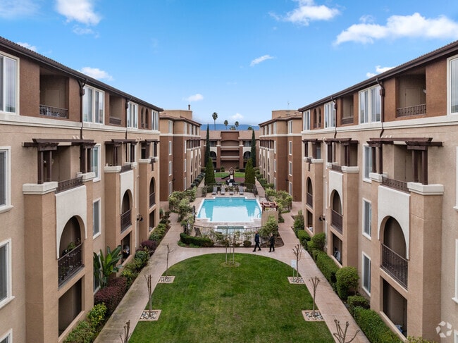 Photo - Villa Cortina