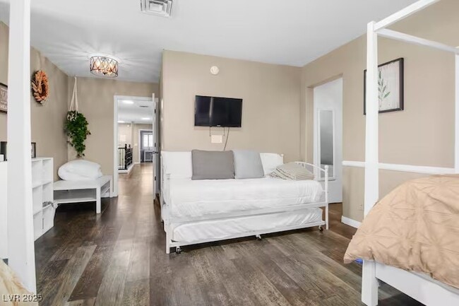 Photo - 8465 W Wigwam Ave