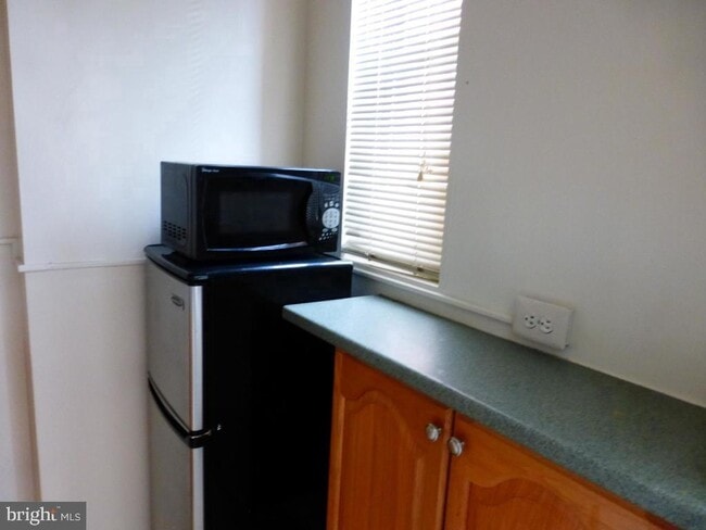 Photo - 1121 Arlington Blvd Unit 410