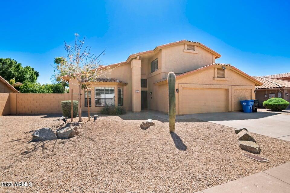 Photo - 5513 E Grovers Ave Casa