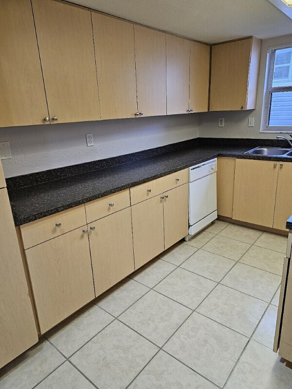 Photo - 7023 Oakwood Dr