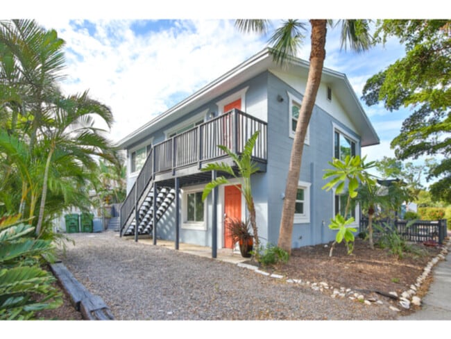 Photo - Julia Place Unit C Upstairs Unit