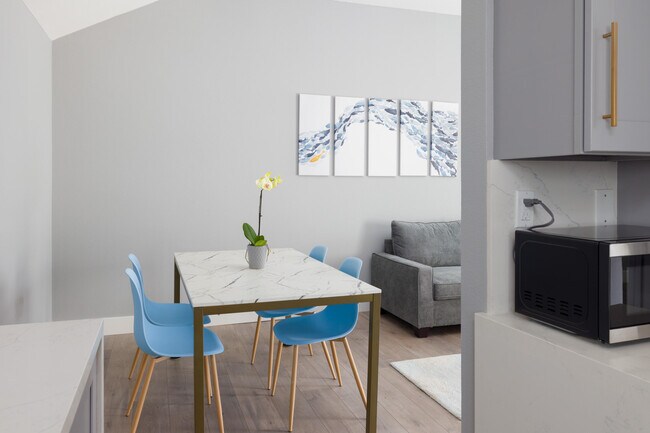 Photo - 28232 Sorrento Unidad 82