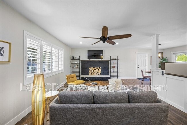 Photo - 3870 N Honeysuckle Dr Unit A