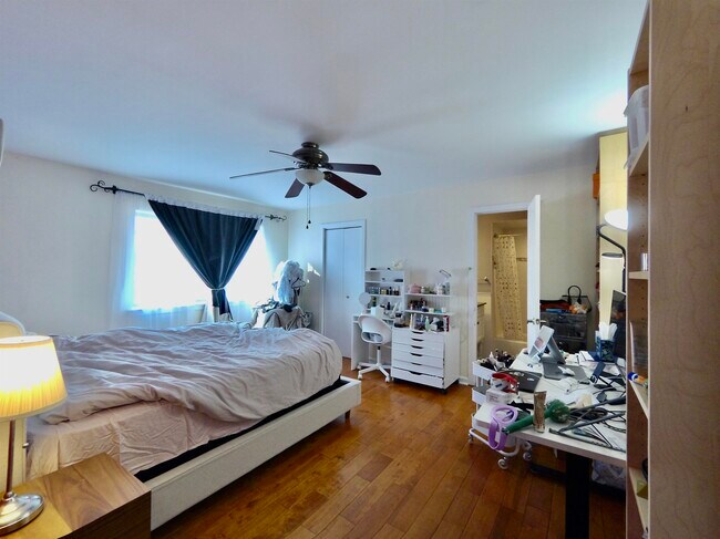 Photo - 475 Teal Plaza