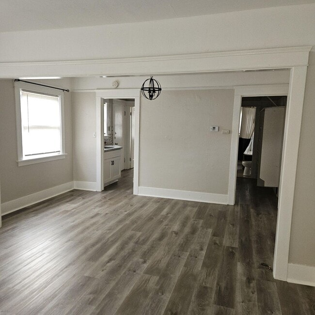 Photo - 401/403 Johnson Unidad 401