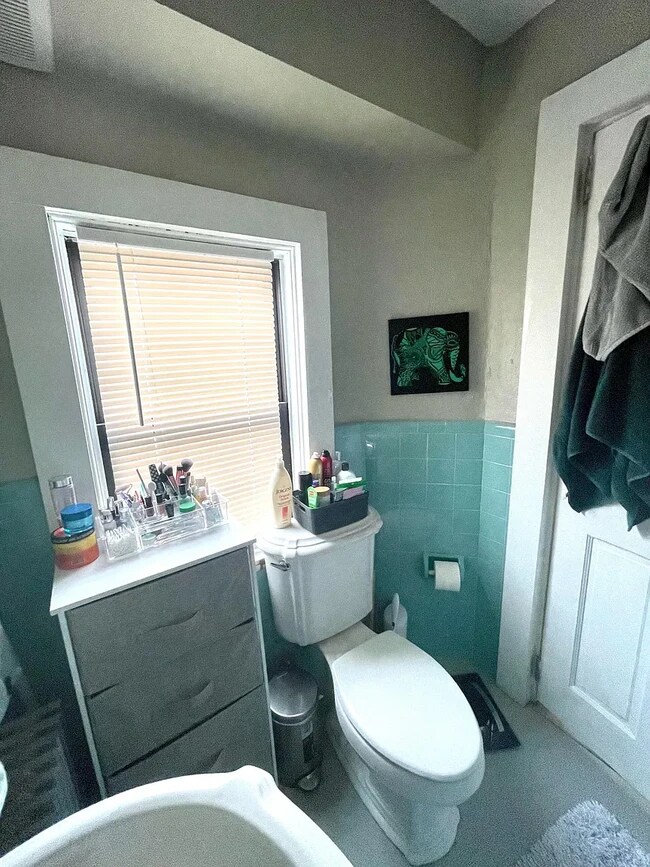 Photo - 103 Crescent St Unidad 2