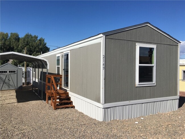 Building Photo - 2149 Hermosa Dr