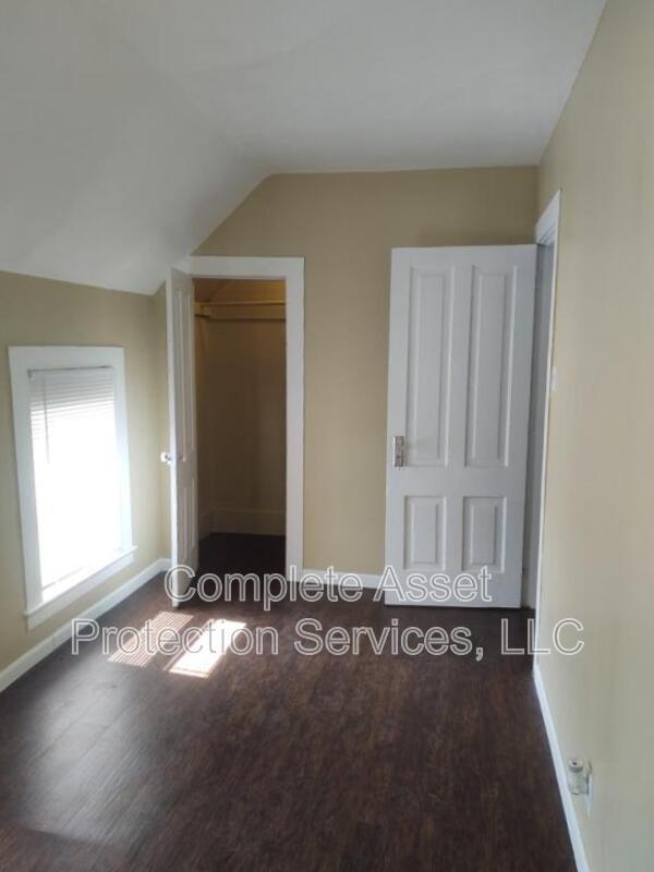 Photo - 306 Cable St