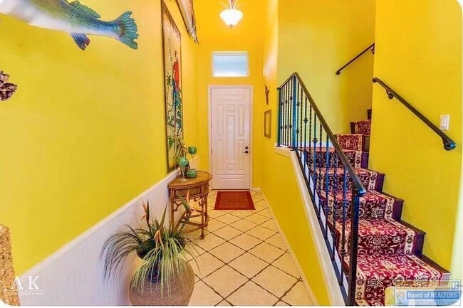 Photo - 17 Harbor Point