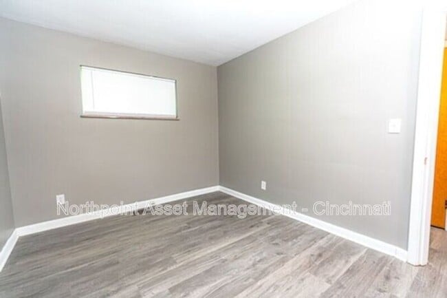Photo - 2BR SFR • Stainless Kitchen • Westwood