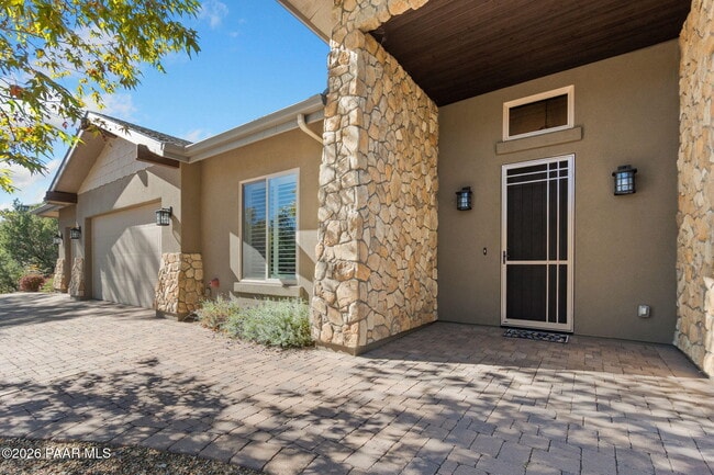 Photo - 1476 Sierry Peaks Dr